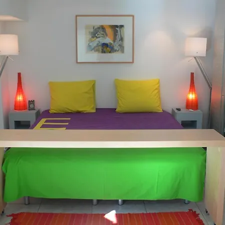 Casa La Diferencia Gay Men Only *